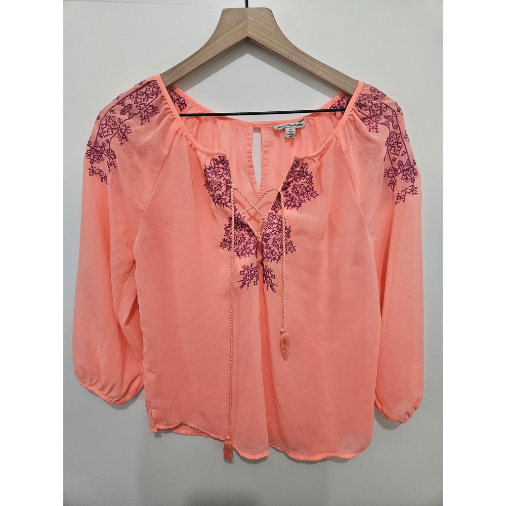 American Eagle Outfitters Coral Peach Embroidered Boho Peasant Blouse Small